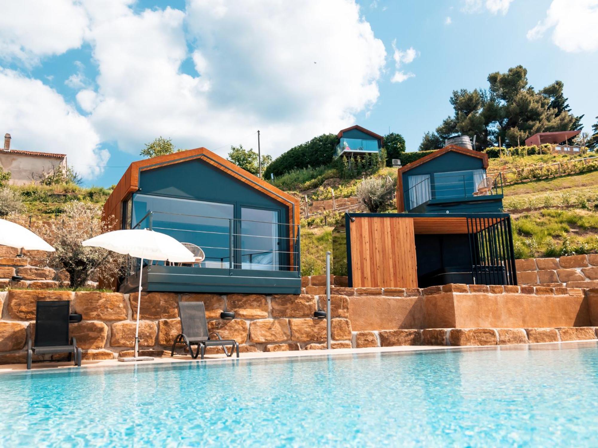 Wine Paradise - Glamping Resort มาเรซิเก ภายนอก รูปภาพ